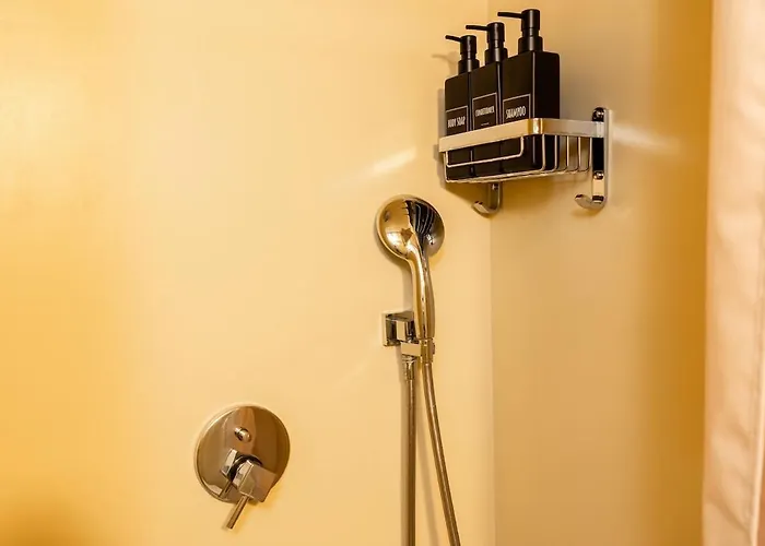 Apartamento Monti Stay- Steps From Colosseum *