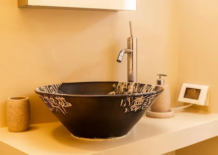 Apartamento Monti Stay- Steps From Colosseum Roma